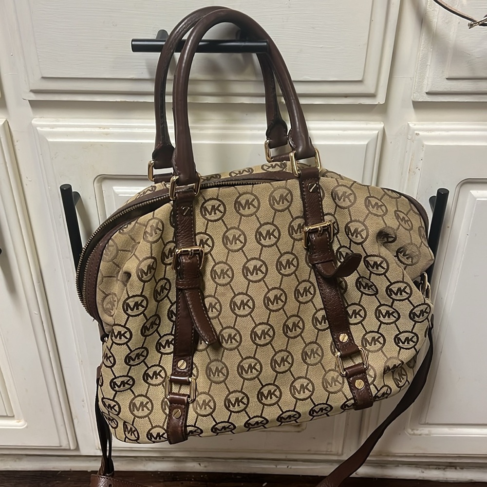 Michael Kors purse